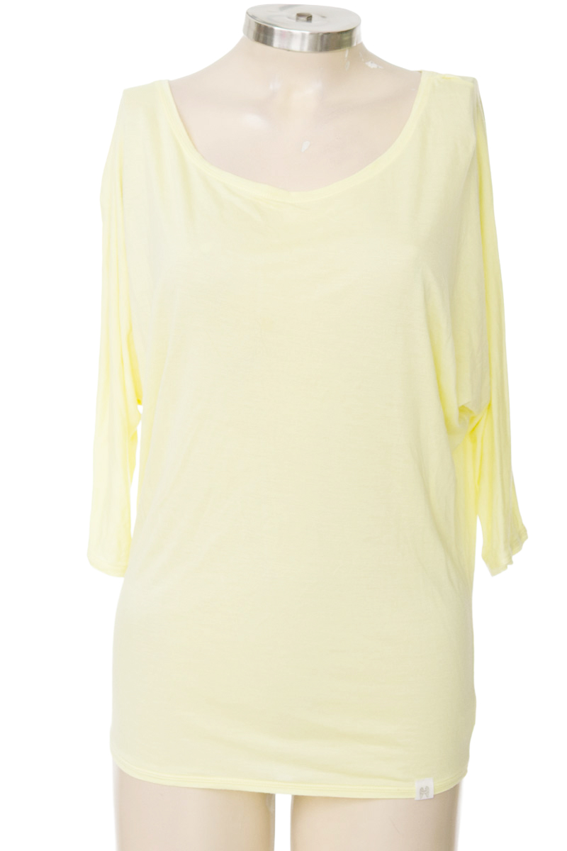 Blusa color Amarillo - Victoria's Secret