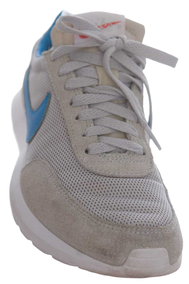 Zapatos color Gris - Nike