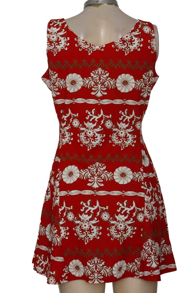 Vestido / Enterizo color Vinotinto - Kamel