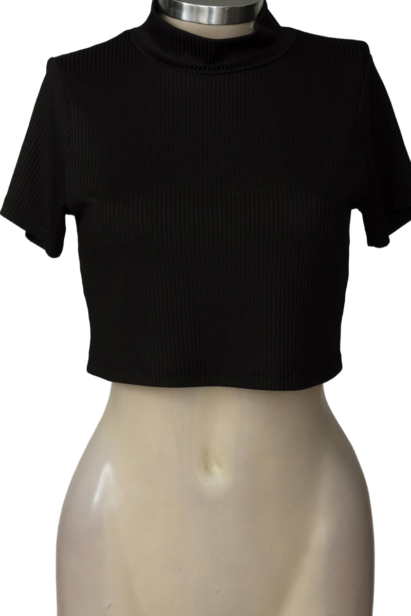 Top / Camiseta color Negro - NAVISSI
