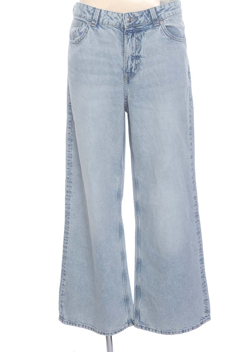 Pantalones color Azul - Divided by H&M