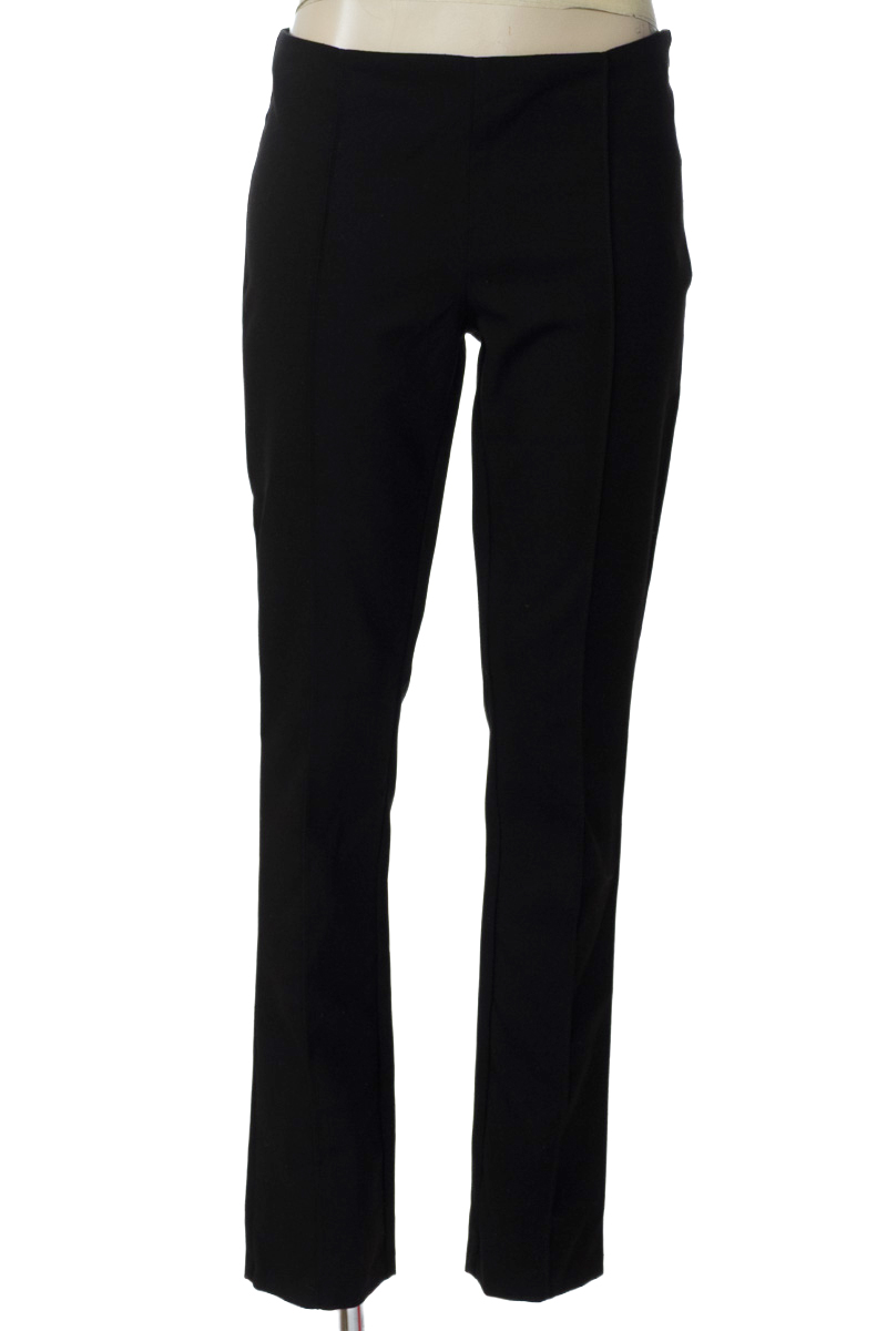 Pantalones color Negro - Divided by H&M