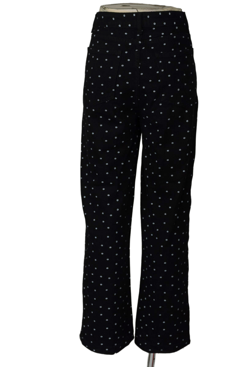 Pantalones color Negro - Closeando