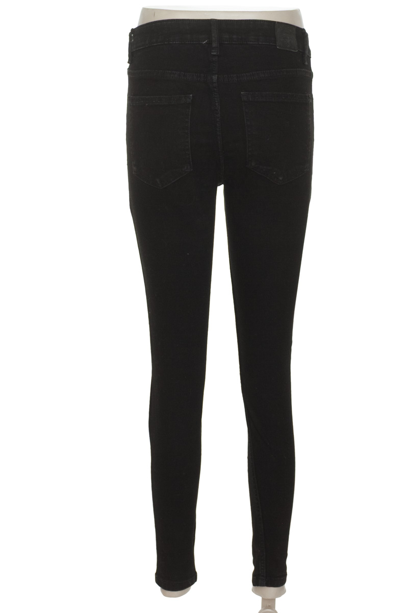 Pantalones color Negro - Bershka