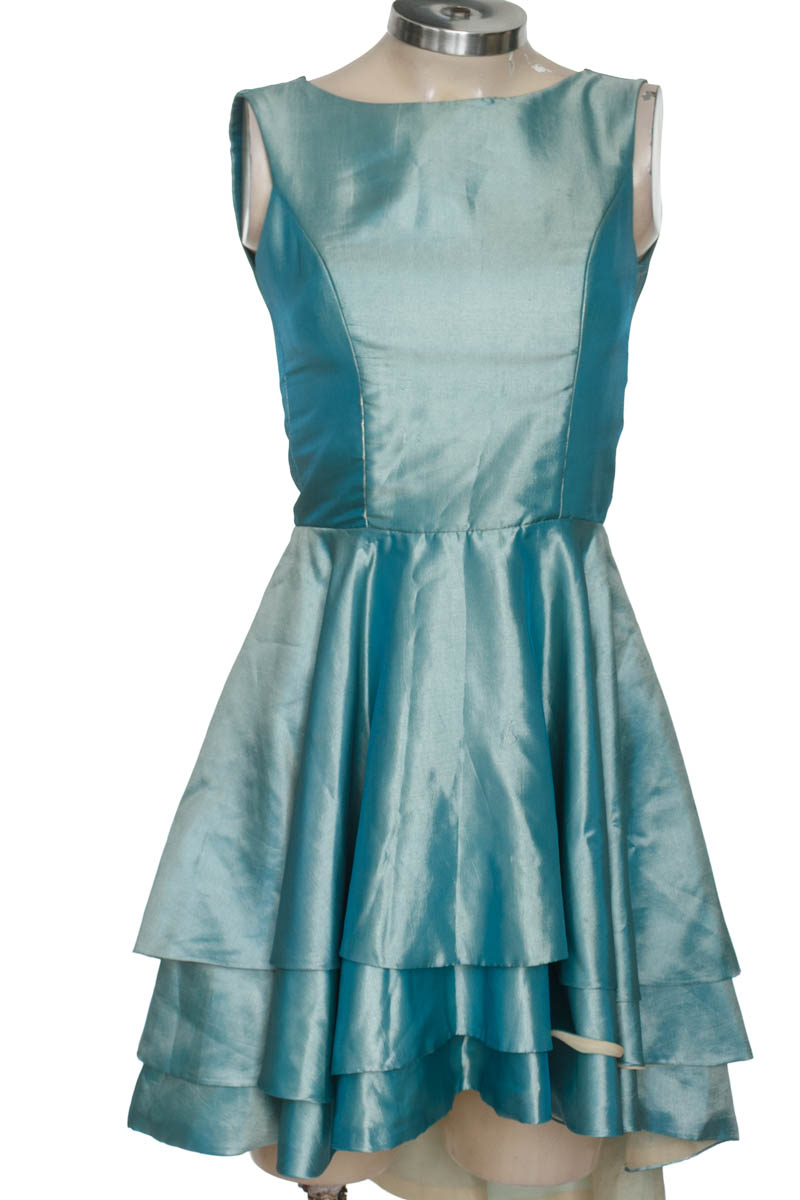 Vestido / Enterizo color Azul - Closeando