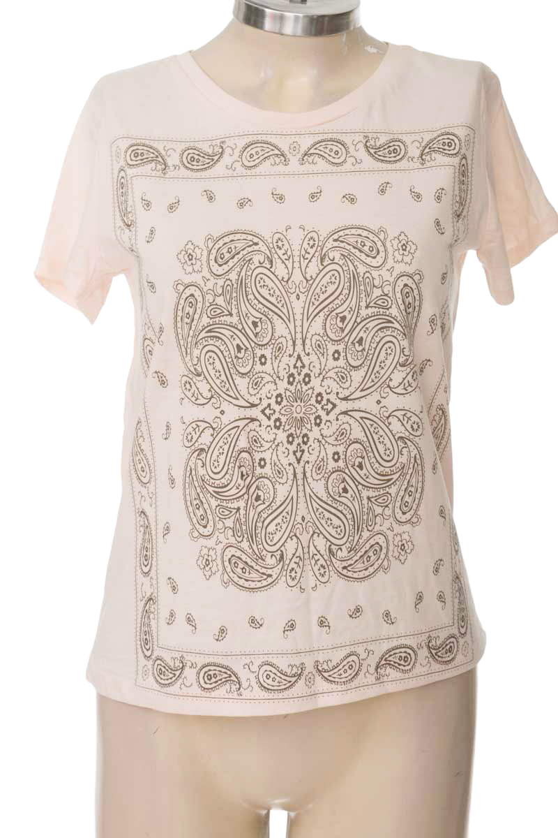 Top / Camiseta color Rosado - For The Republic