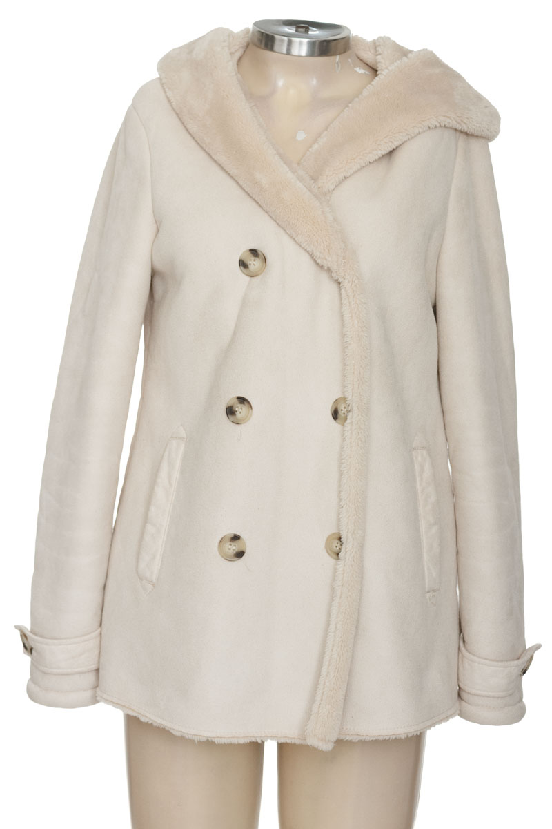 Chaqueta / Abrigo color Beige - Stradivarius