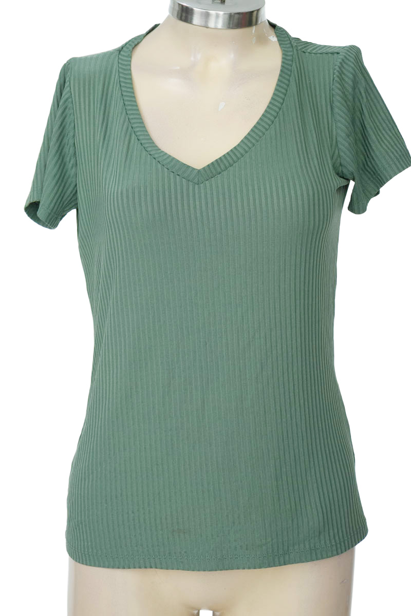 Top / Camiseta color Verde - Facol