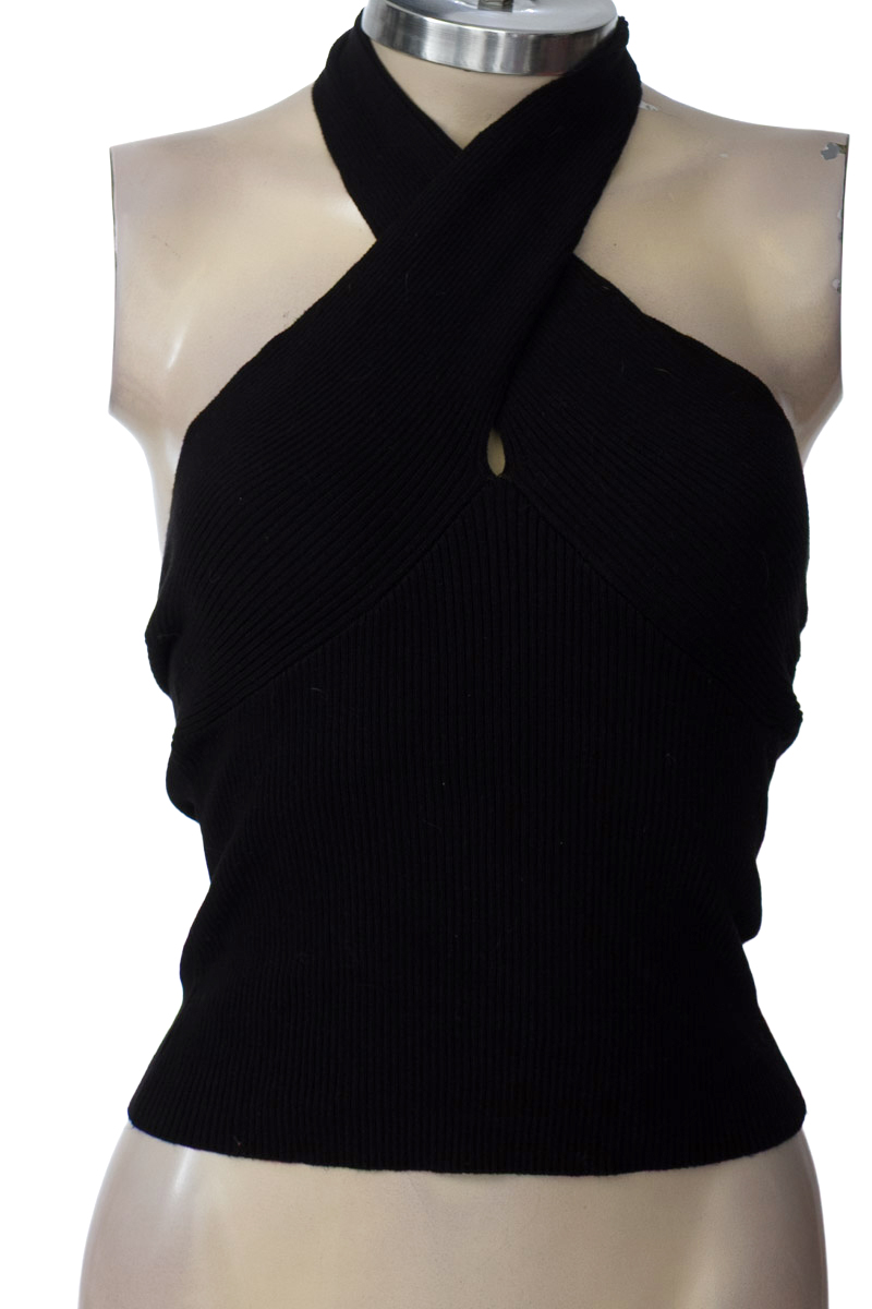 Top / Camiseta color Negro - ELA