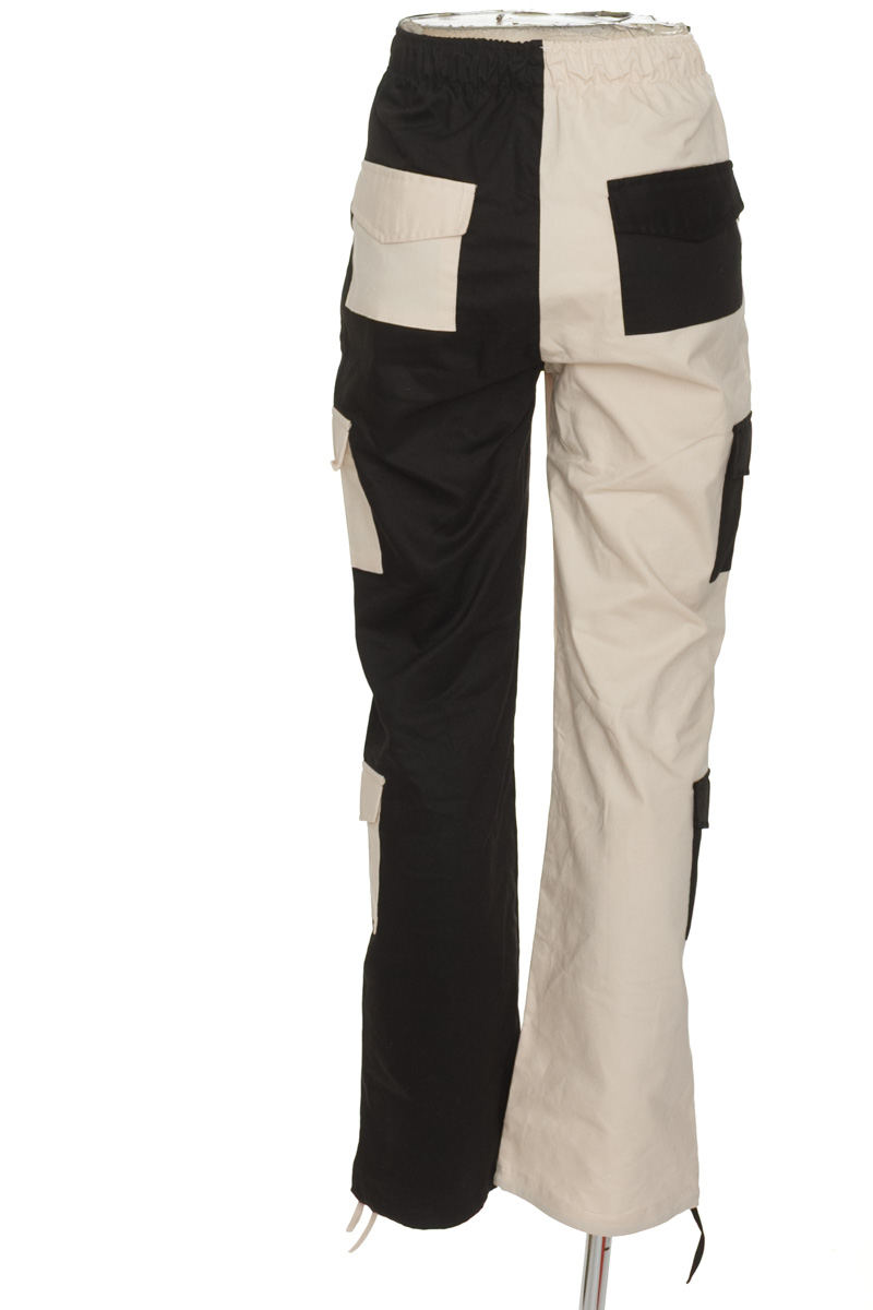 Pantalones color Beige - Sofia Lizalde