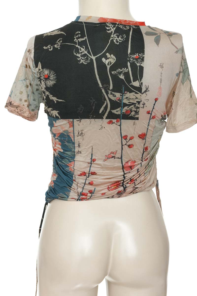 Top / Camiseta color Estampado - Desigual