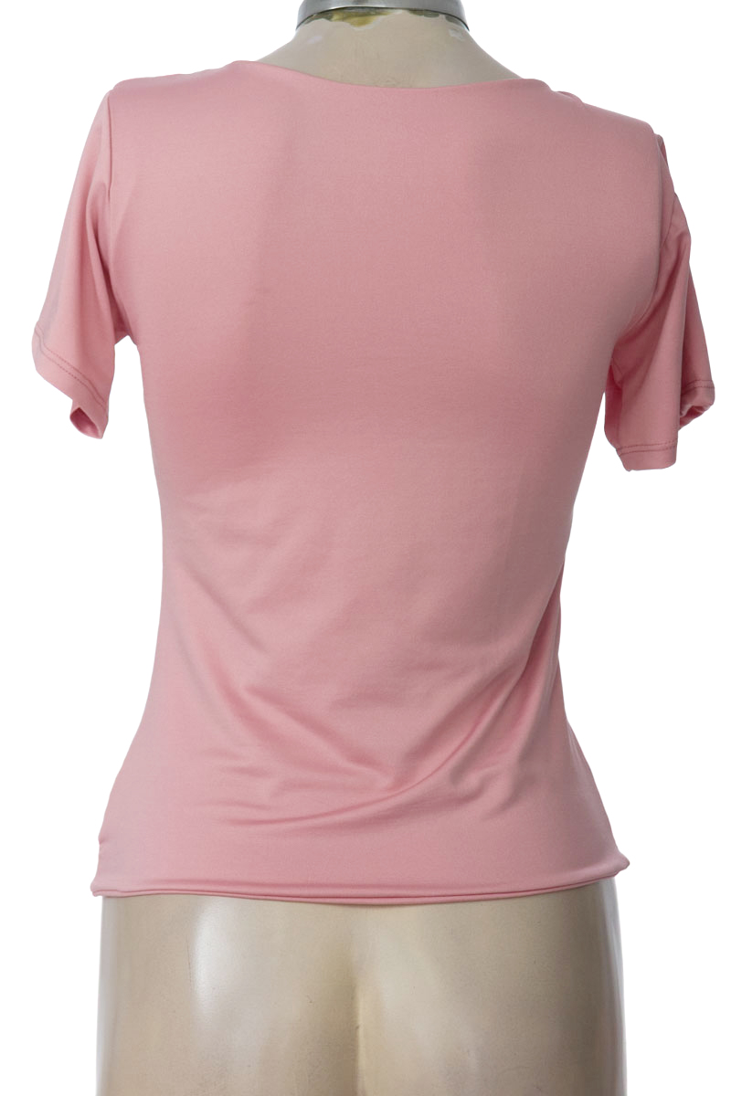 Top / Camiseta color Rosado - Maji