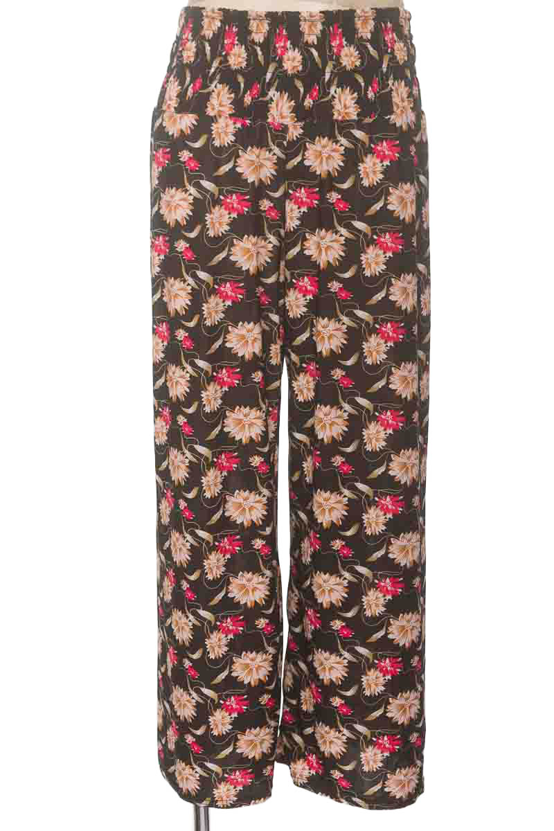 Pantalones color Negro - Closeando