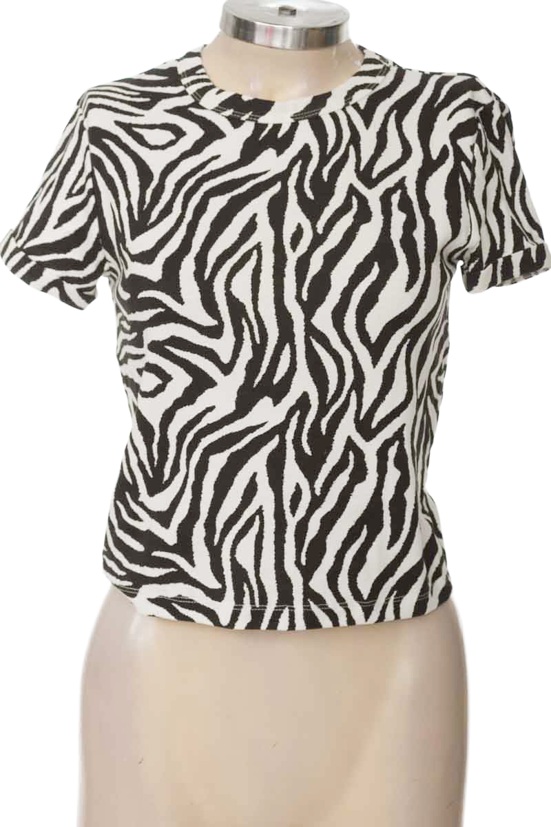 Top / Camiseta color Negro - Bershka