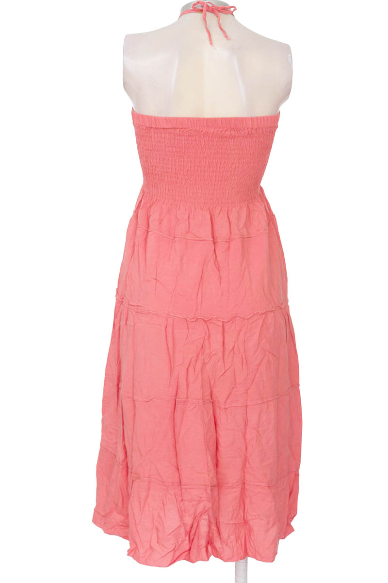 Vestido / Enterizo color Rosado - Closeando
