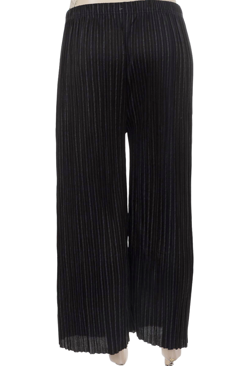 Pantalones color Negro - Closeando