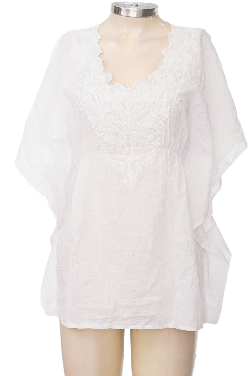 Blusa color Blanco - Closeando