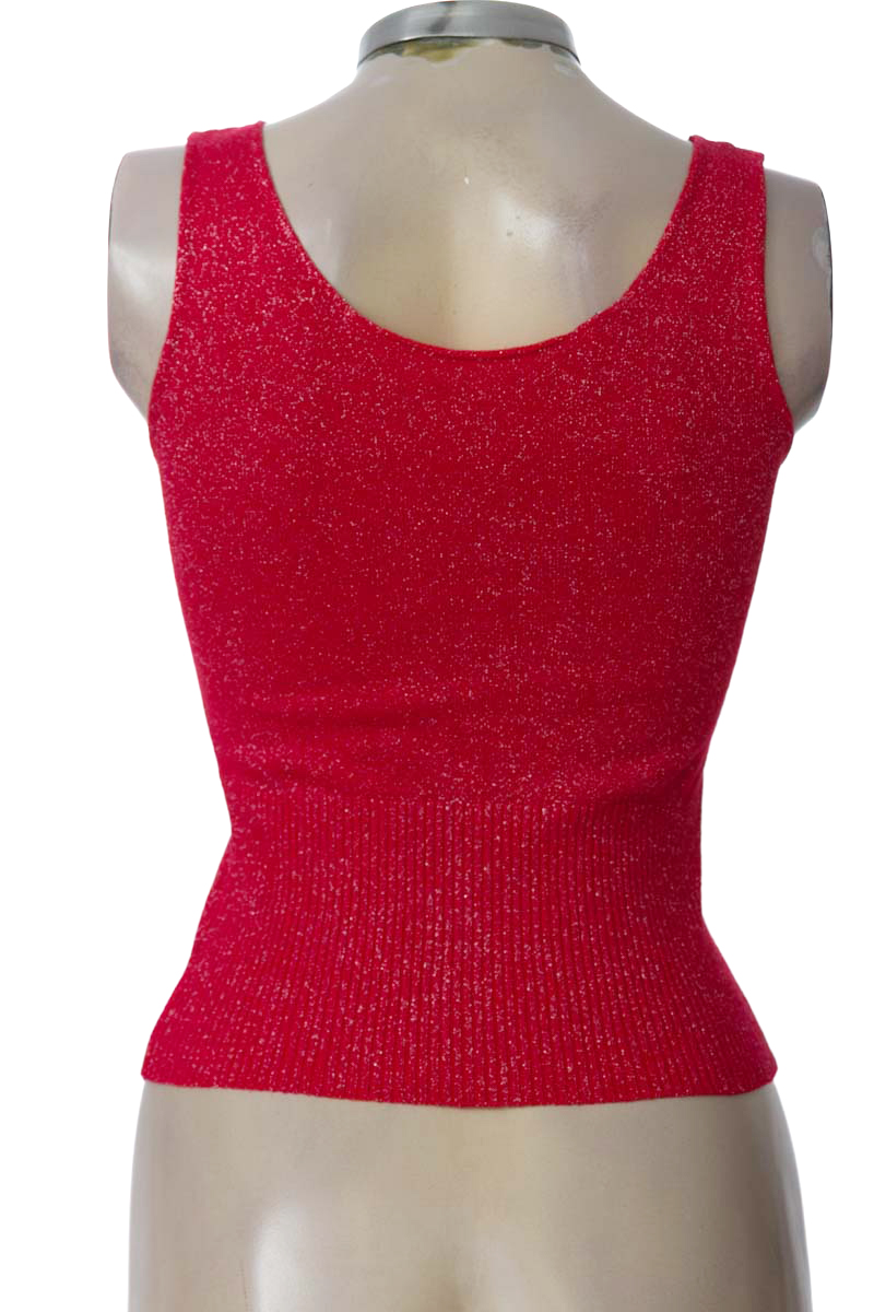Top / Camiseta color Rojo - Closeando