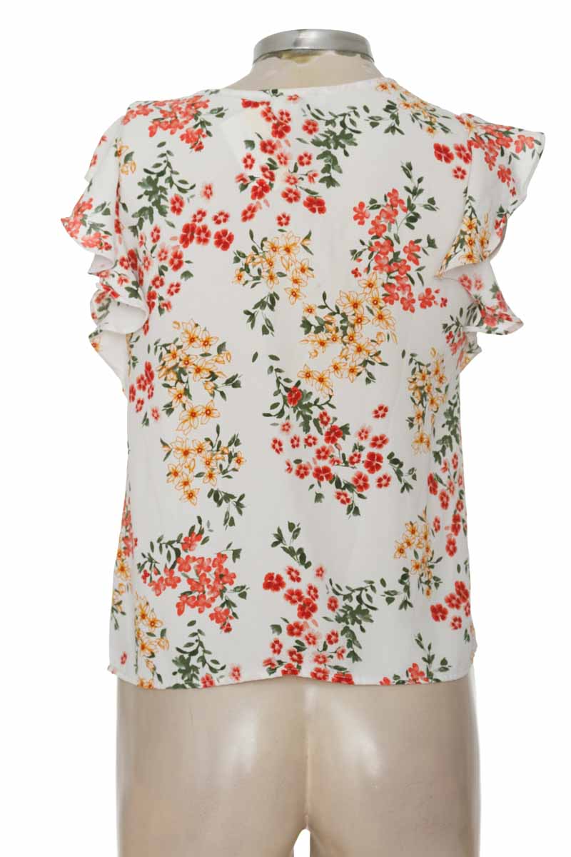 Top / Camiseta color Blanco - Forever 21
