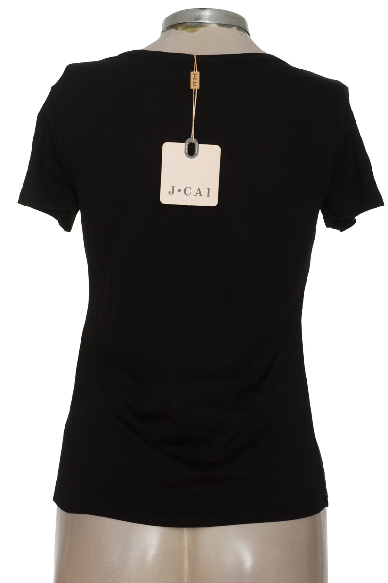 Top / Camiseta color Negro - J.CAI