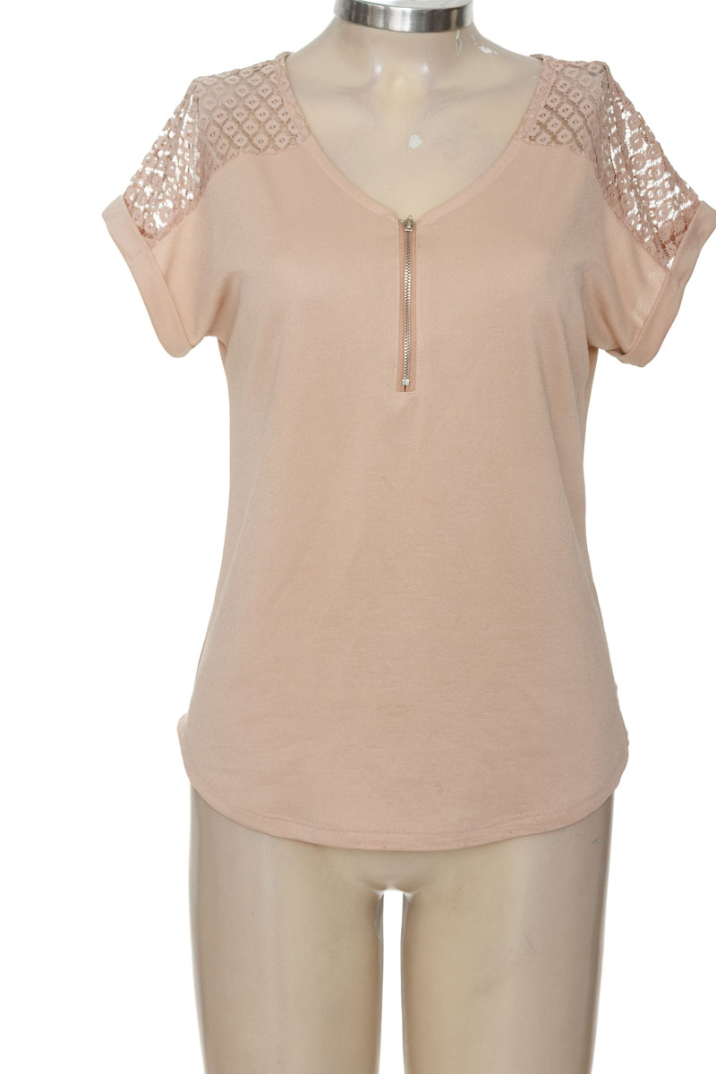 Blusa color Beige - Daisy Fuentes
