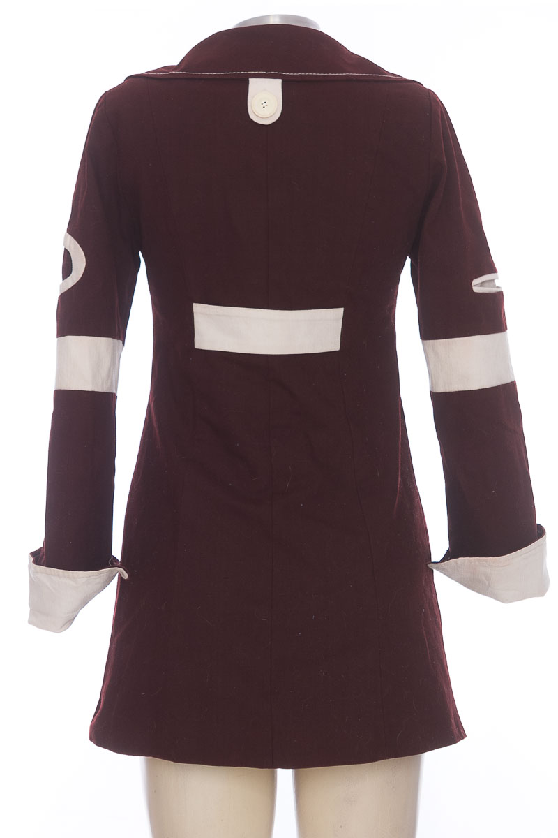 Chaqueta / Abrigo color Café - Bendita Seas