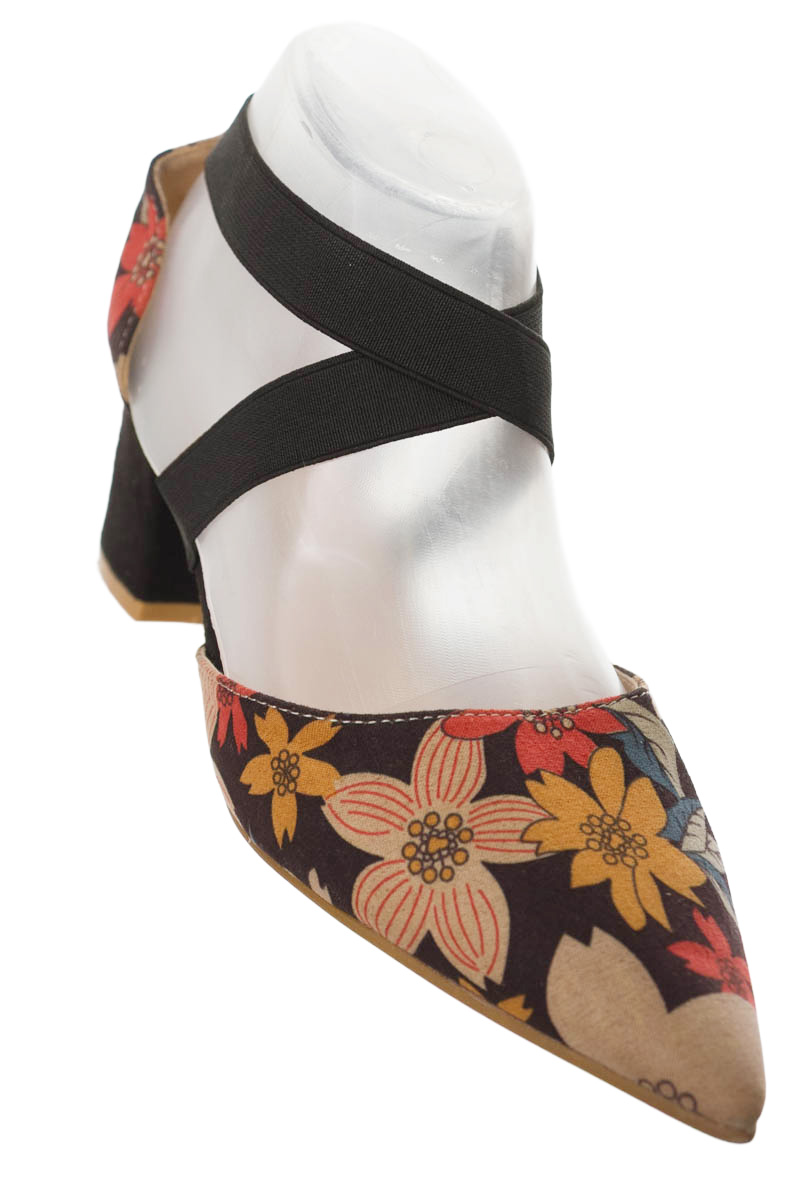 Zapatos color Negro - Closeando