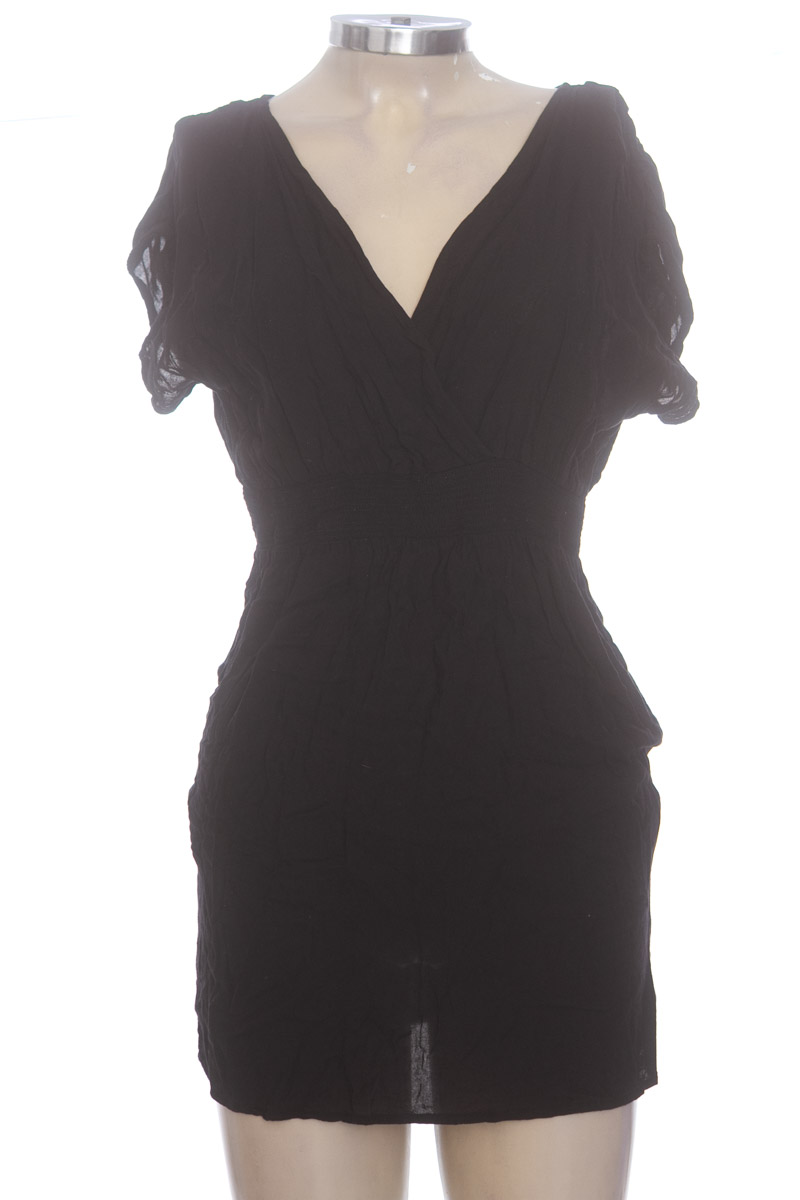 Vestido / Enterizo color Negro - Papaya