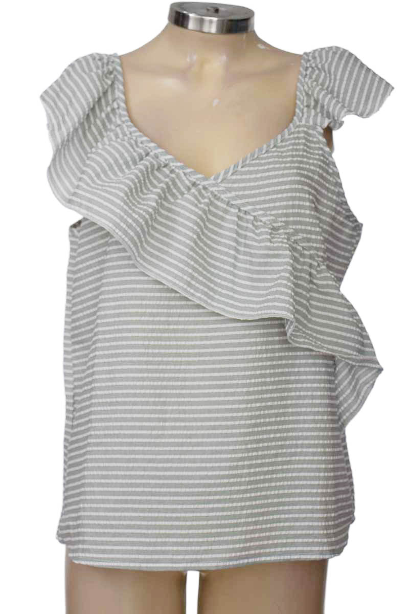 Top / Camiseta color Verde - Pacifika