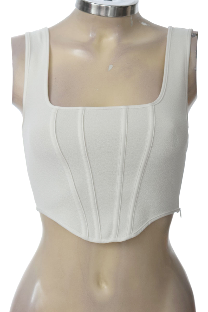 Top / Camiseta color Blanco - Closeando