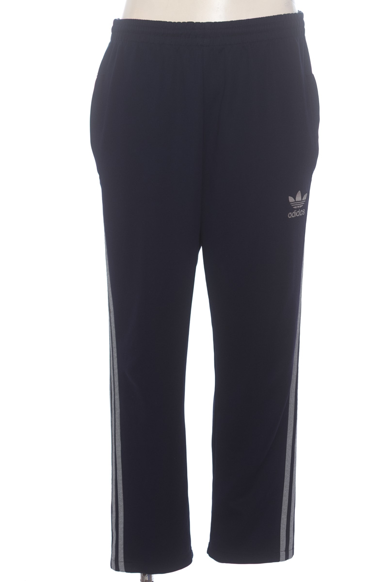 Ropa Deportiva color Azul - Closeando
