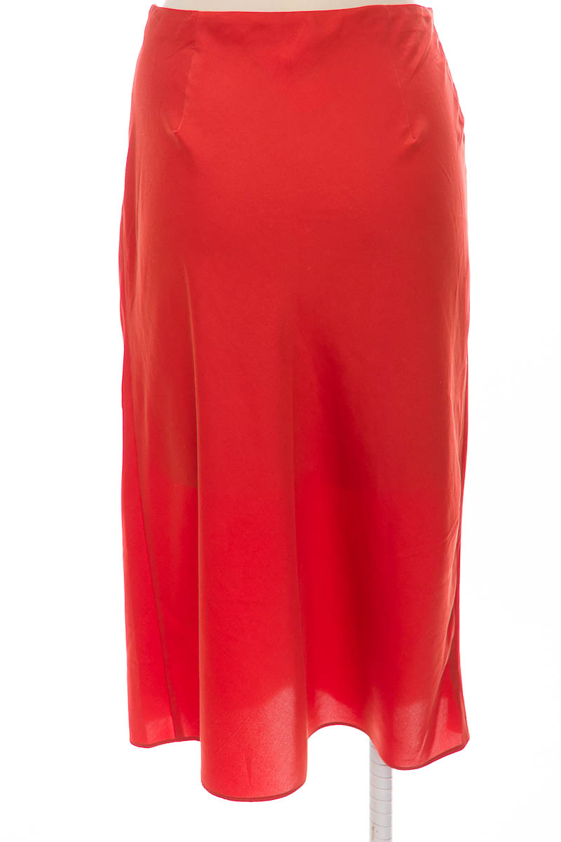 Falda color Vinotinto - Forever 21