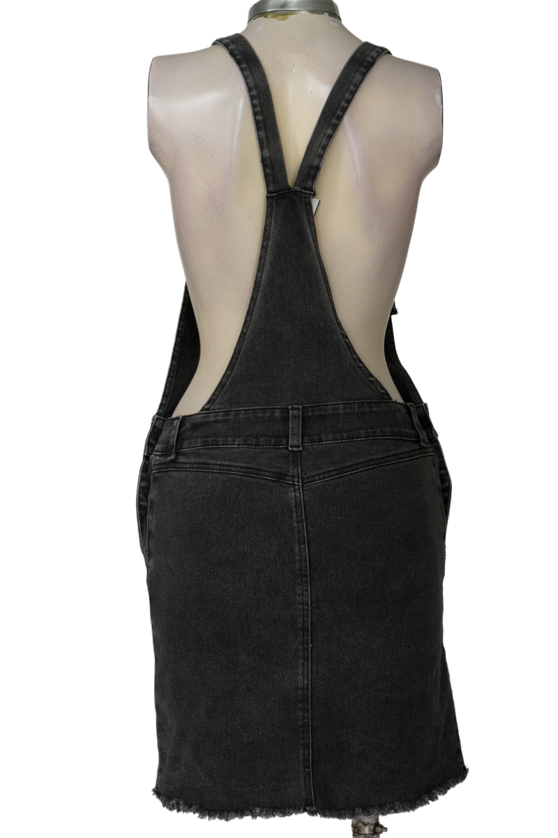Vestido / Enterizo color Gris - Closeando