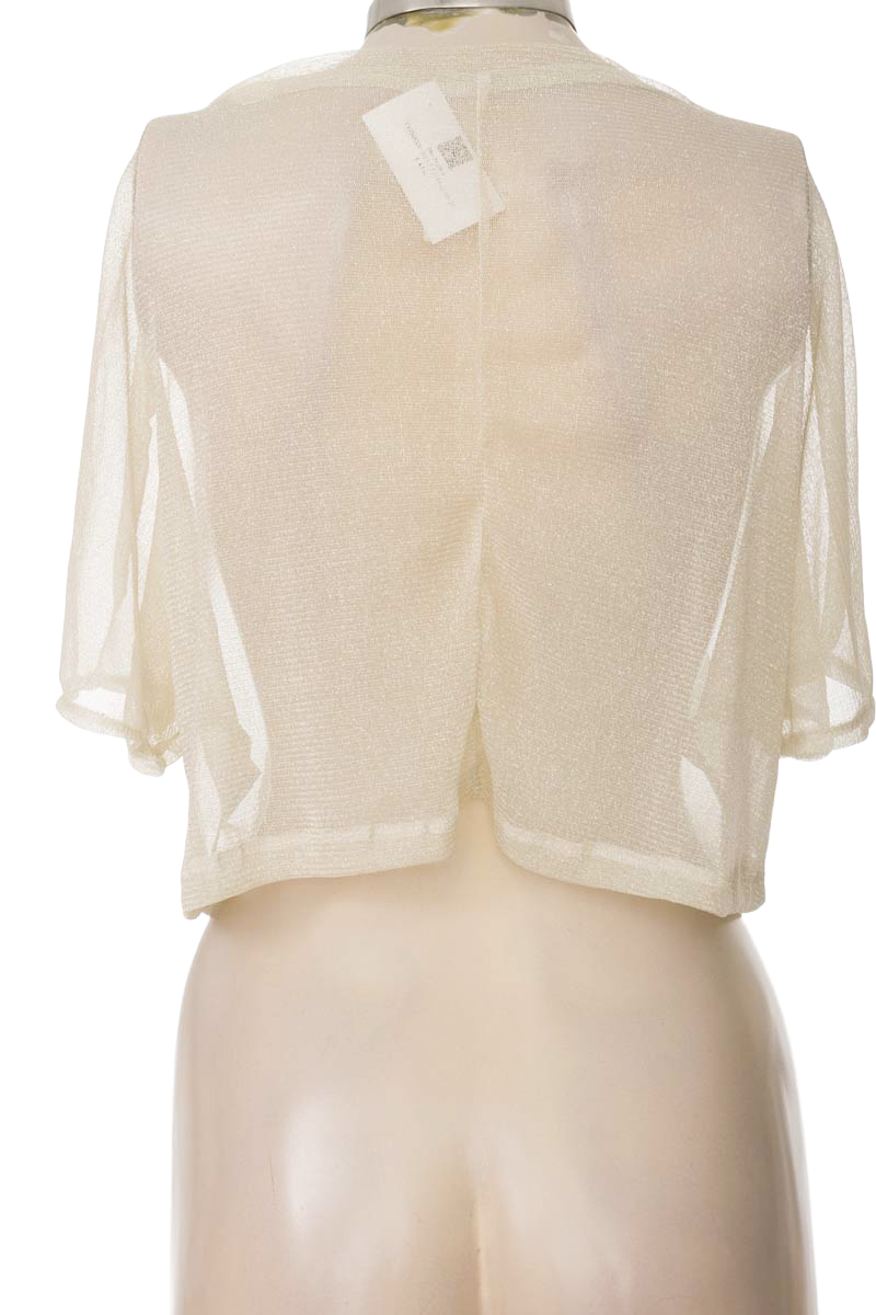 Top / Camiseta color Beige - Closeando