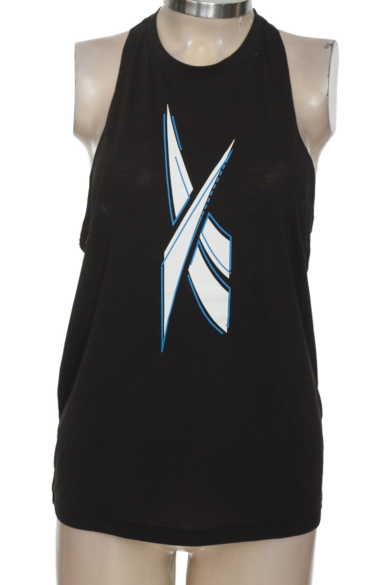 Top / Camiseta color Negro - Reebok