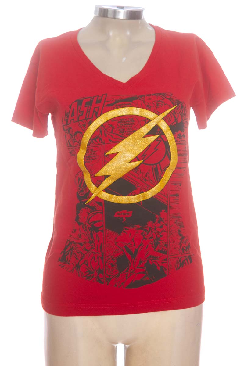 Top / Camiseta color Rojo - Closeando