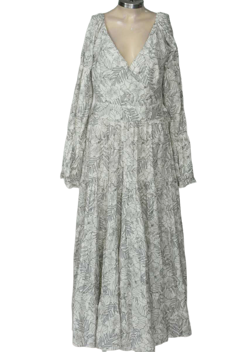 Vestido / Enterizo color Blanco - Closeando