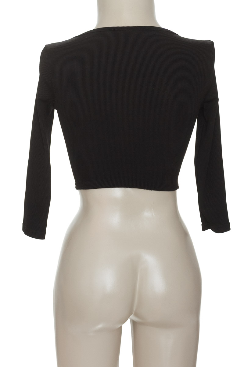 Top / Camiseta color Negro - ELA