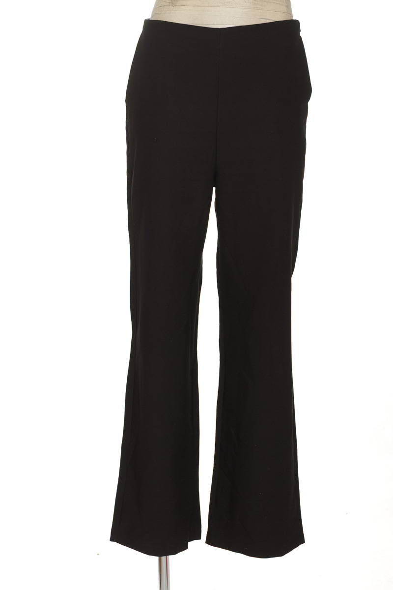 Pantalones color Negro - Dyaboo