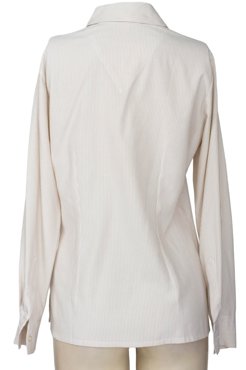 Blusa color Beige - Closeando