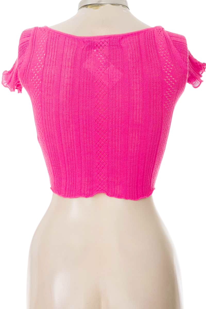 Top / Camiseta color Fucsia - Bershka