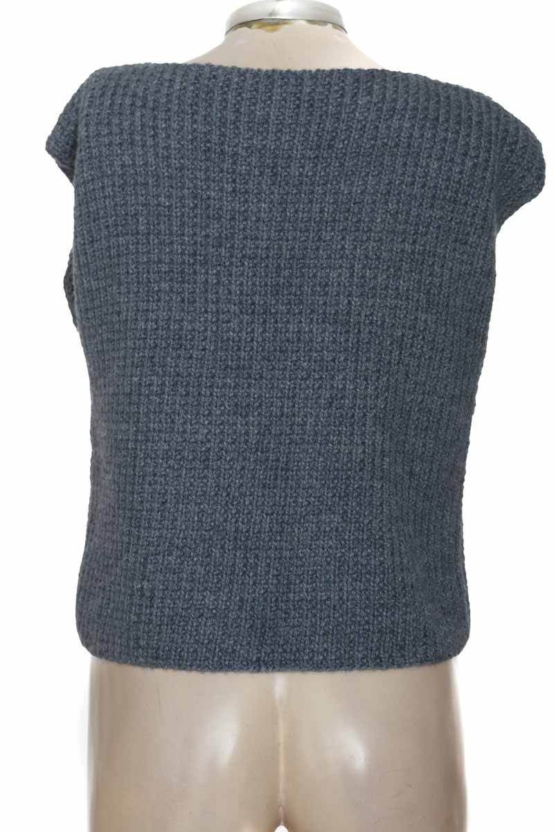 Sweater color Azul - Closeando