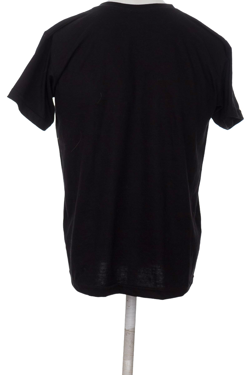 Camisa color Negro - Closeando