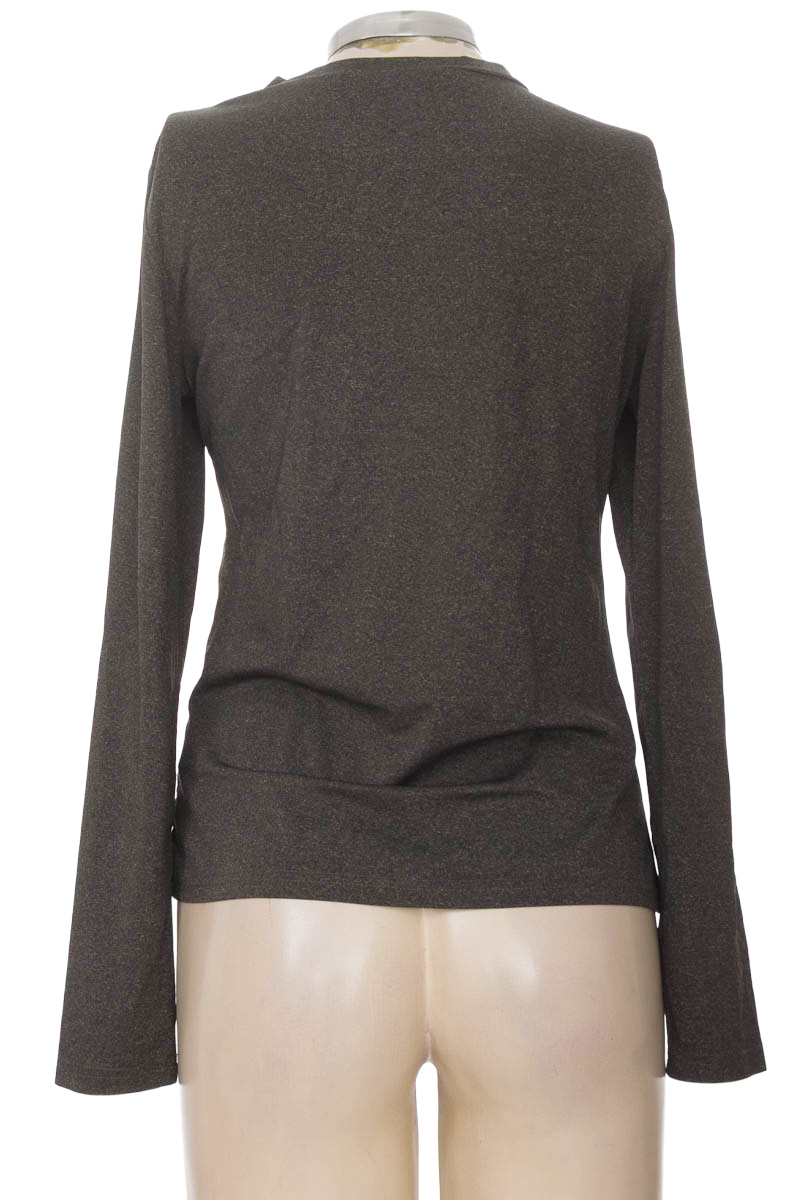 Top / Camiseta color Gris - Shein