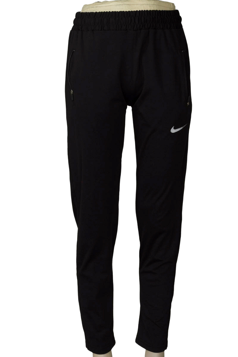 Ropa Deportiva / Salida de Baño color Negro - Closeando