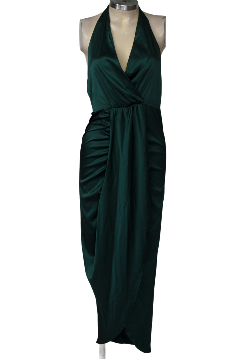 Vestido / Enterizo color Verde - Closeando