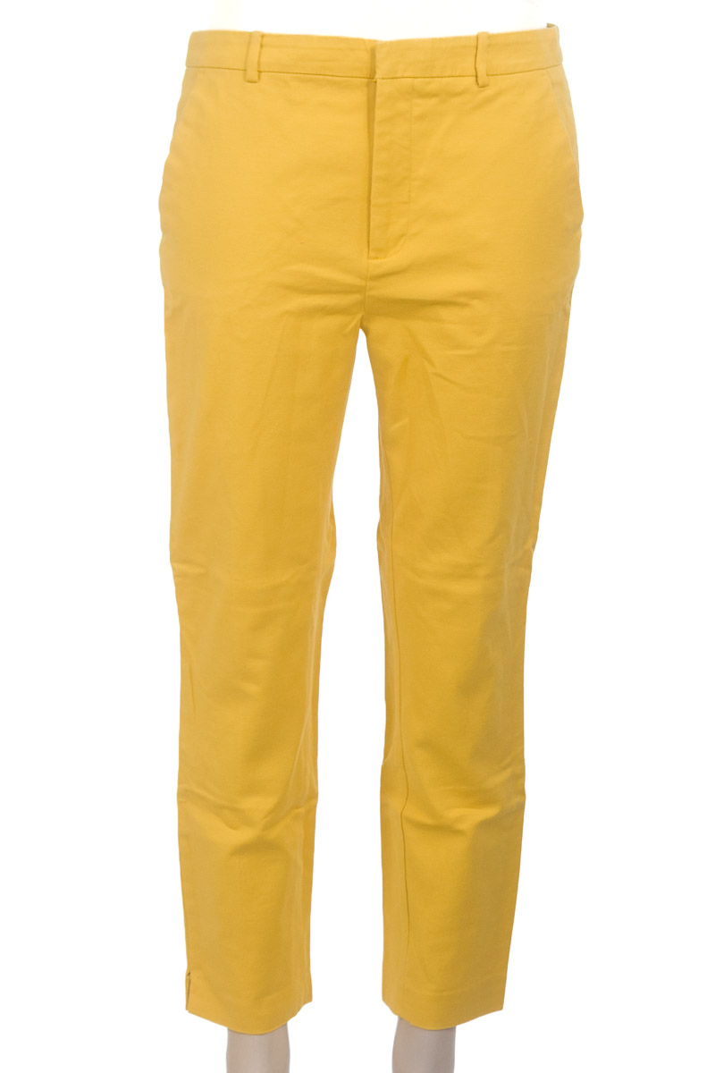 Pantalones color Amarillo - Zara
