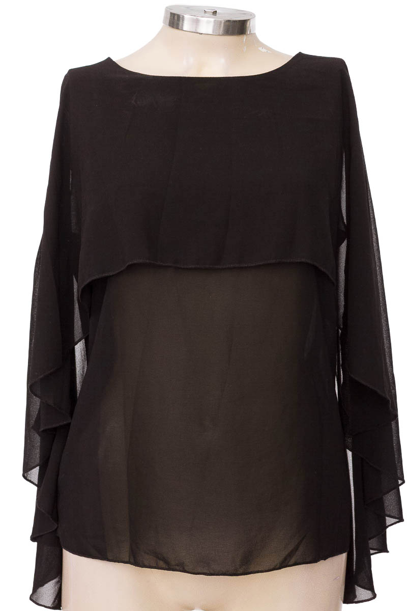 Blusa color Negro - Closeando