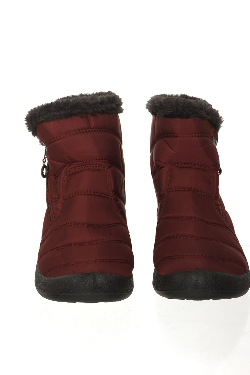 Zapatos color Vinotinto - Closeando