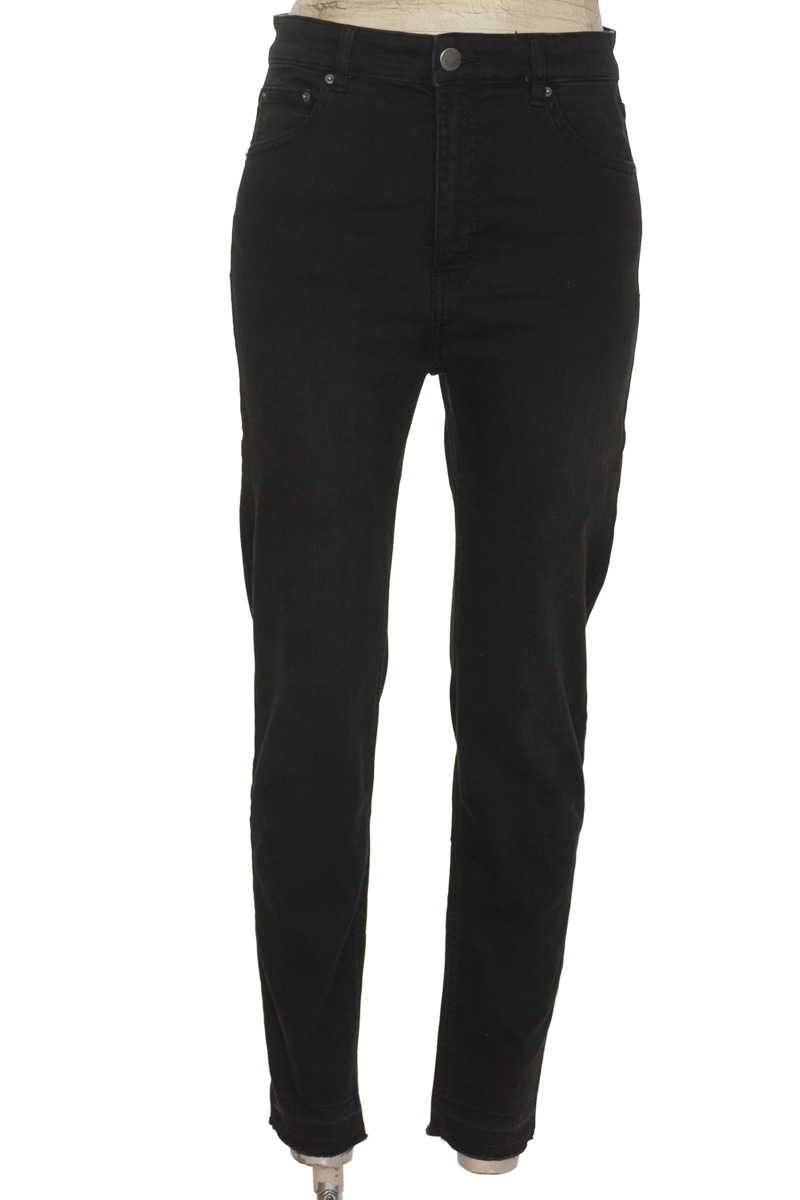 Pantalones color Negro - Pull & Bear